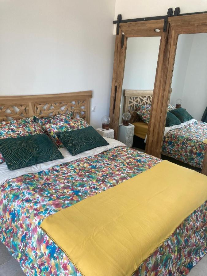 Maison De Charme Avec Piscine Et Jacuzzi Dans Cadre Exceptionnel Proche Marseille Mirabeau المظهر الخارجي الصورة